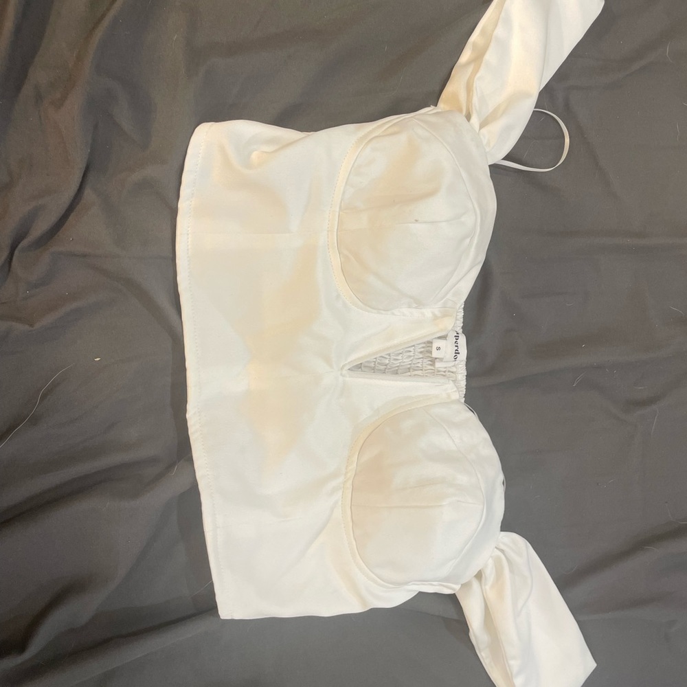Superdown white top size small